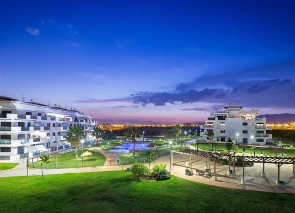 Cabo De Gata - Lujoso Apartamento Retamar